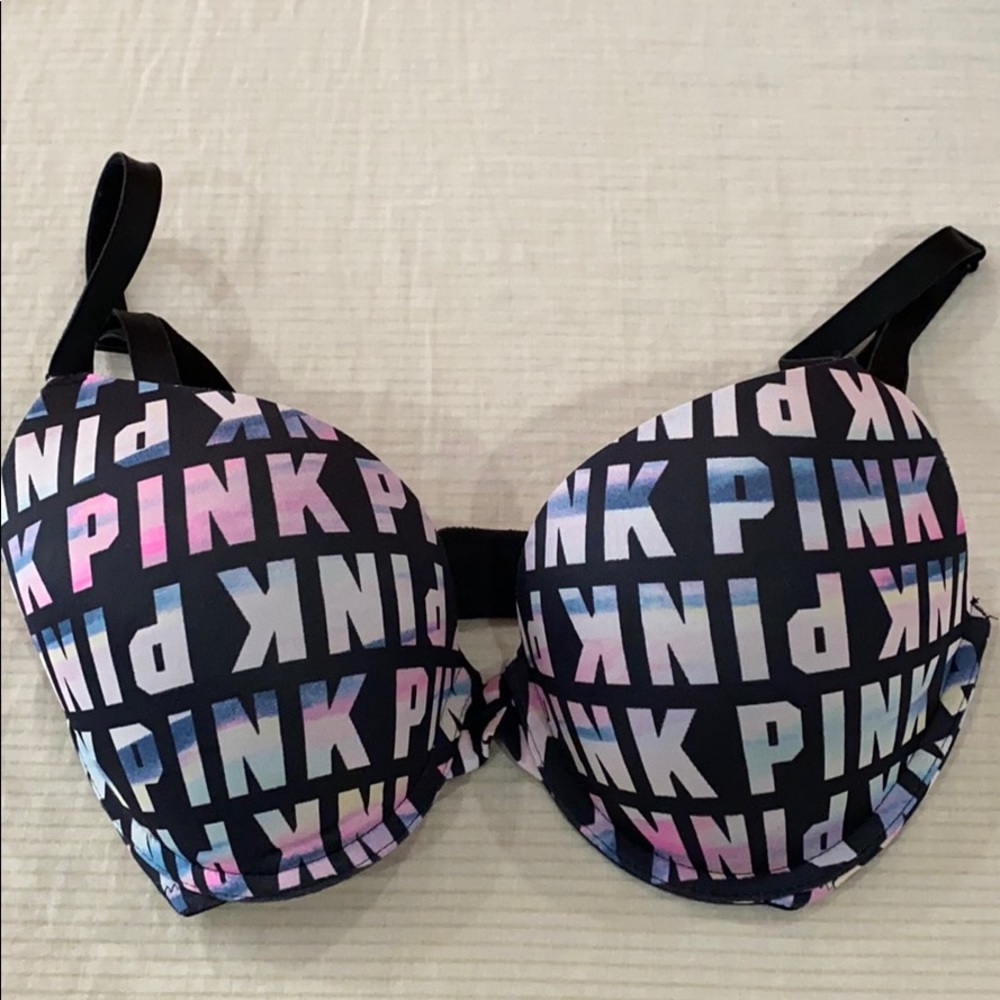 VS PINK - Wear Everywhere Push-up bra - 32DD